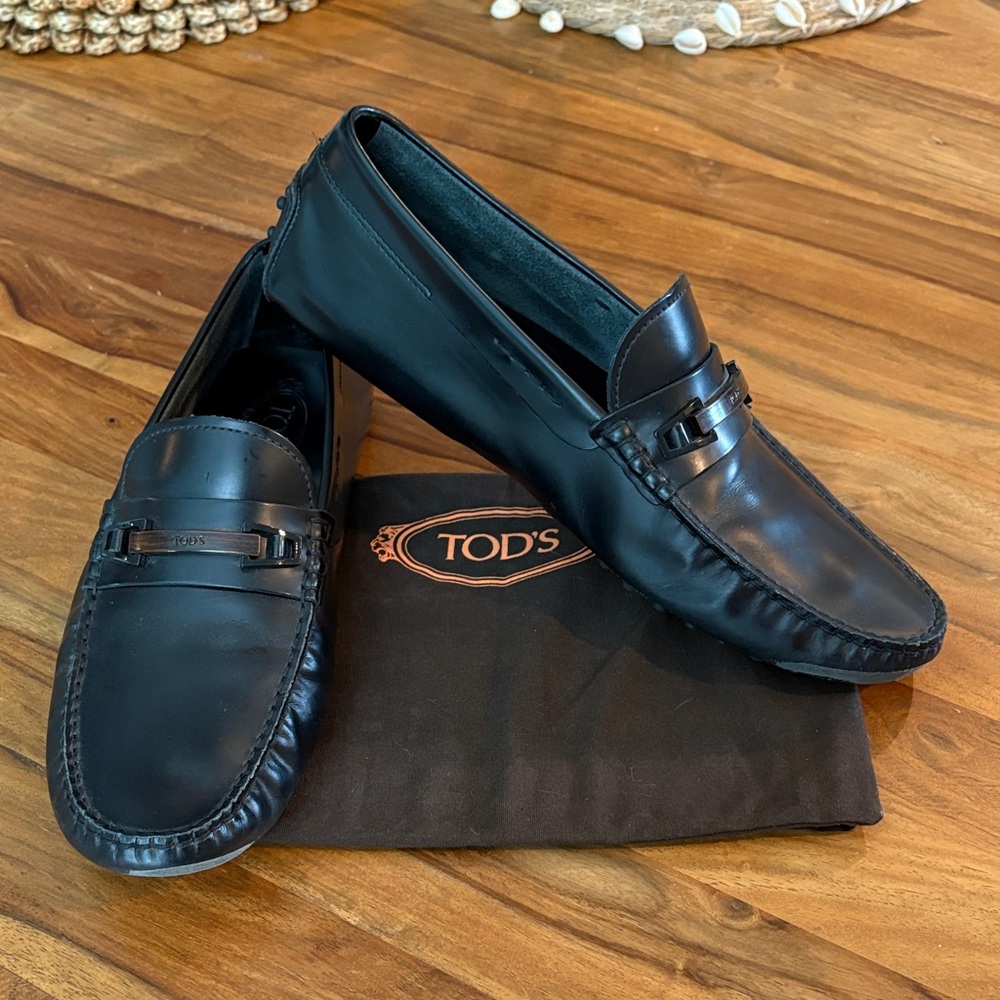 Tod's Gommino Black Leather Driving Shoes